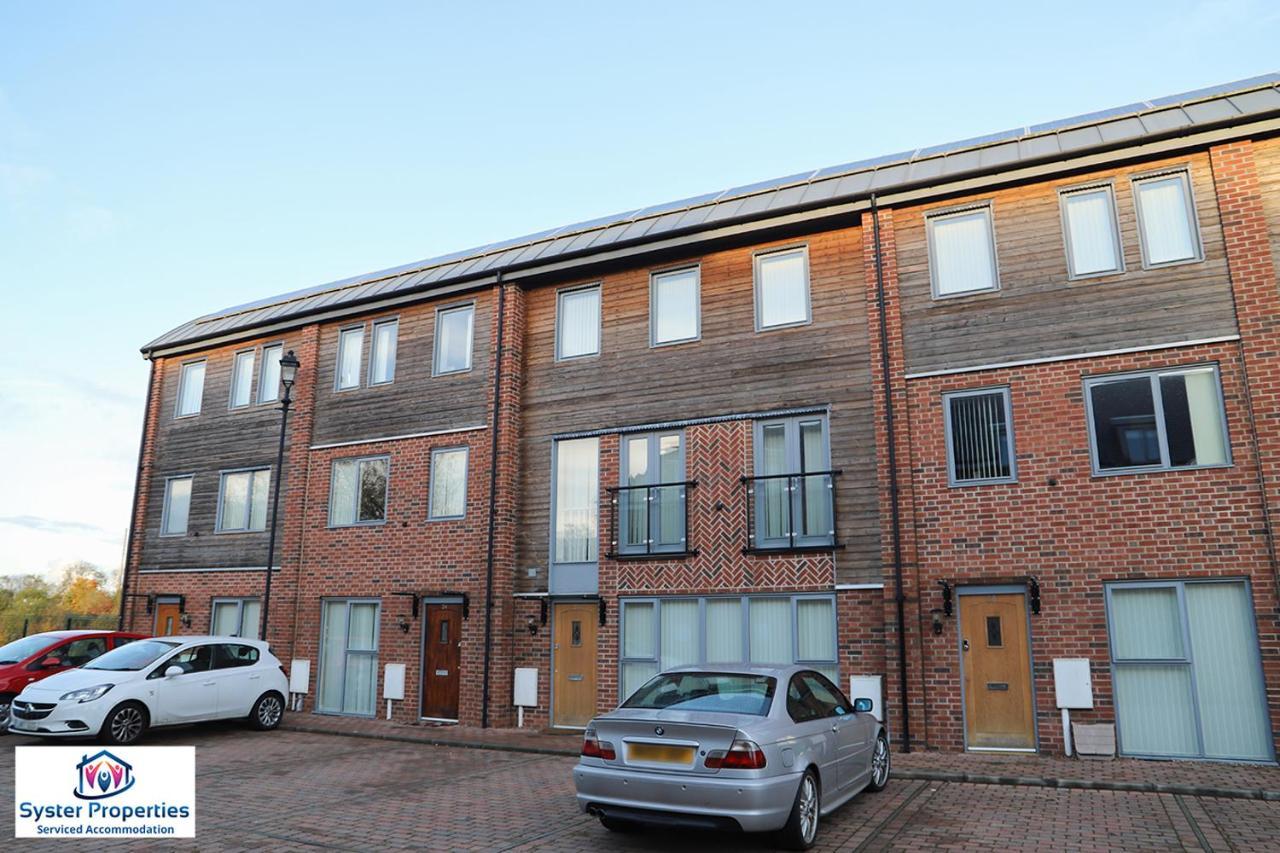Syster Properties Serviced Accommodation Leicester 5 Bedroom House Glen View Zewnętrze zdjęcie