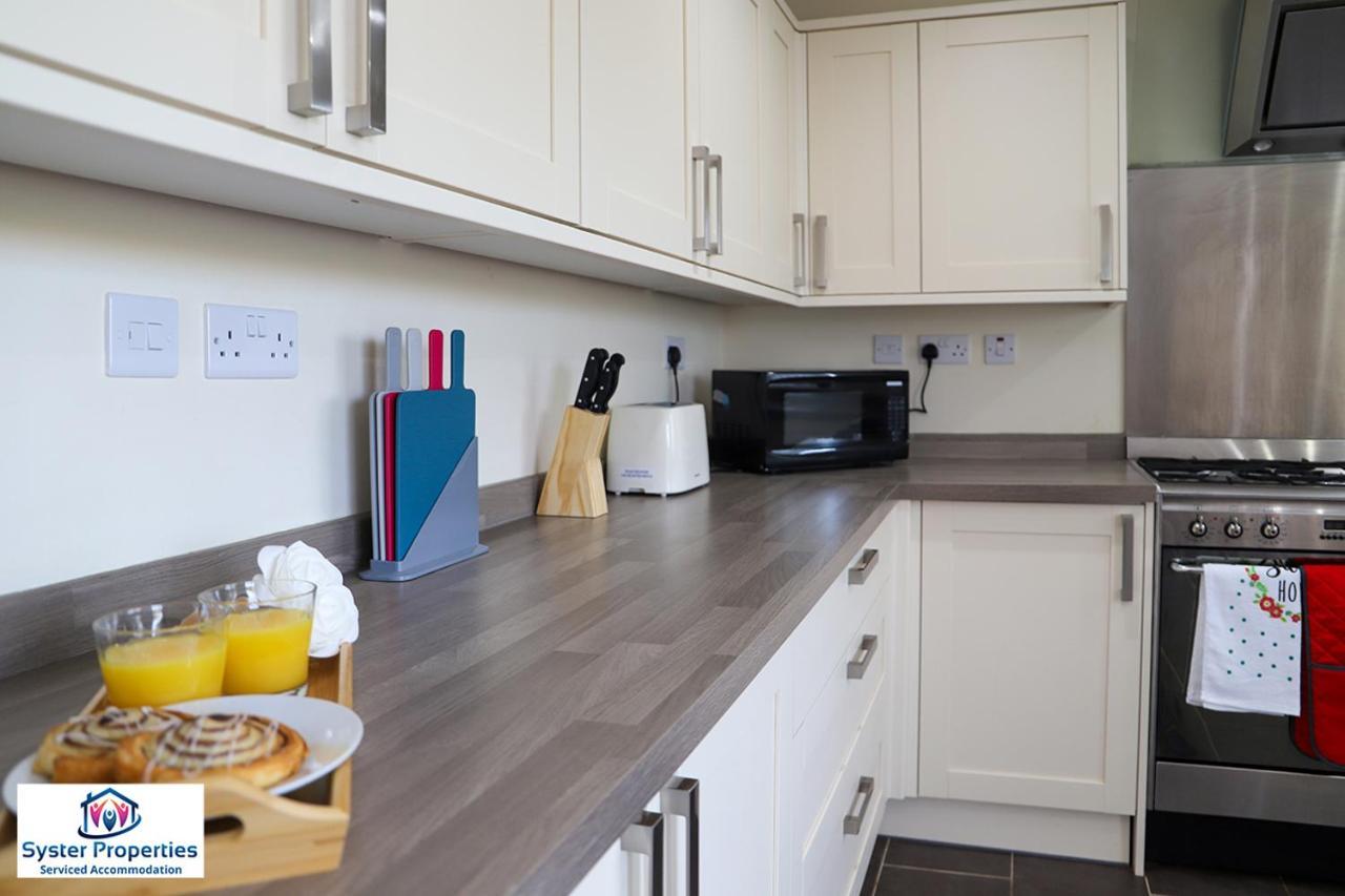 Syster Properties Serviced Accommodation Leicester 5 Bedroom House Glen View Zewnętrze zdjęcie