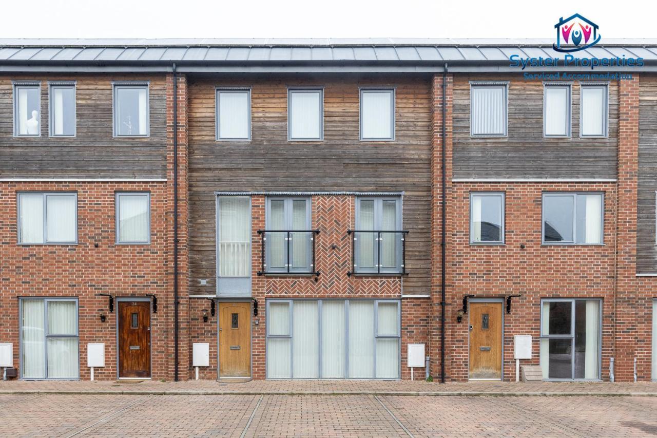 Syster Properties Serviced Accommodation Leicester 5 Bedroom House Glen View Zewnętrze zdjęcie