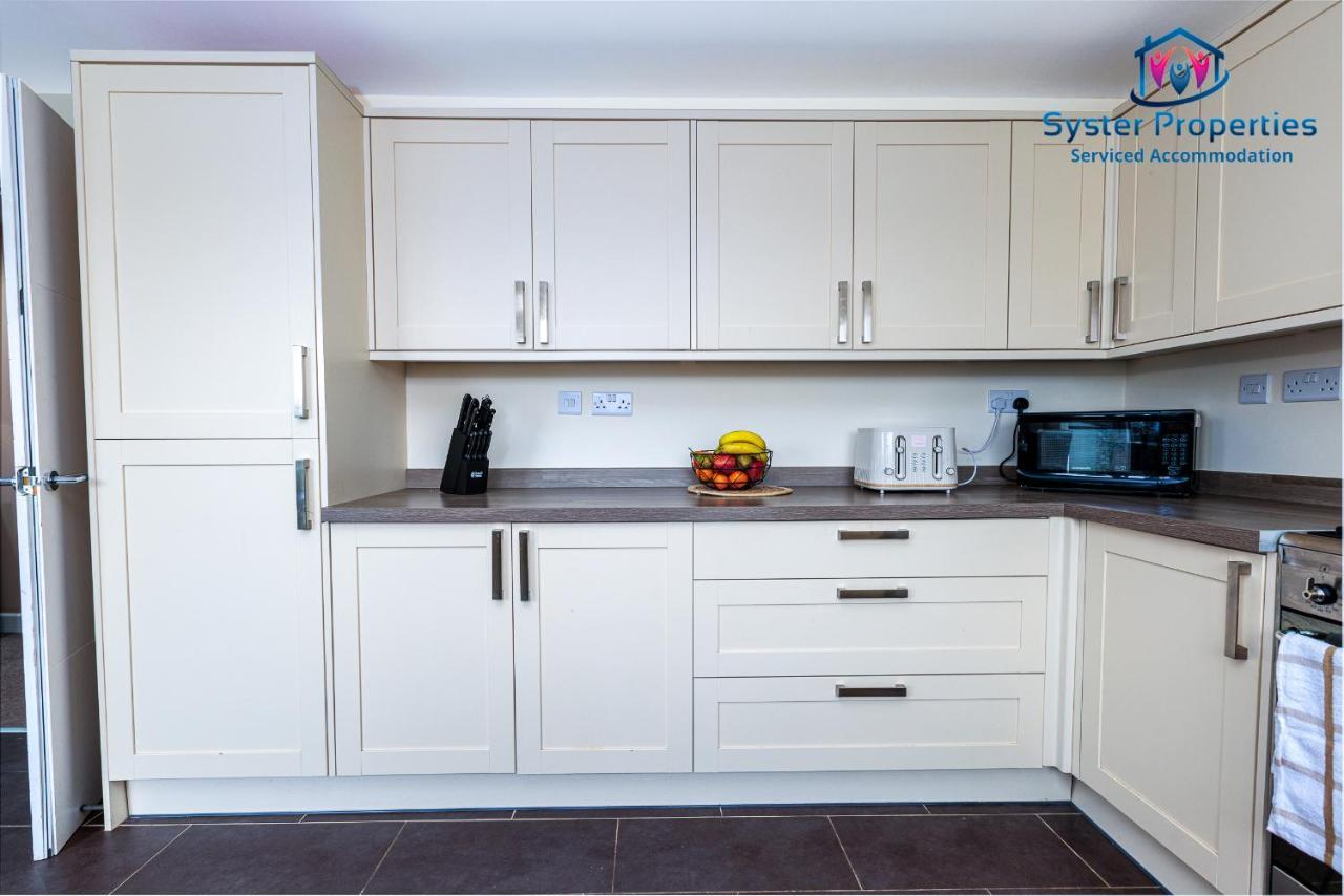 Syster Properties Serviced Accommodation Leicester 5 Bedroom House Glen View Zewnętrze zdjęcie